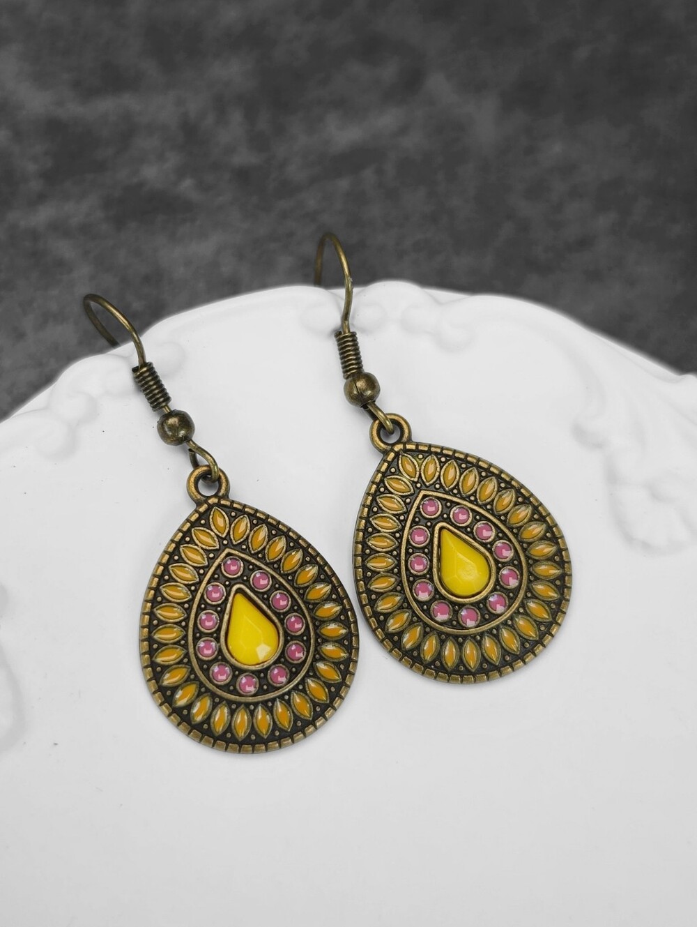 Boho Vintage Teardrop Earrings Bronze Dangle Jewelry Yellow